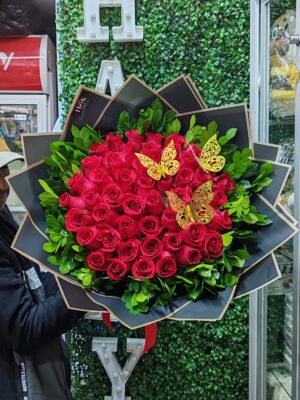 Buchón de 50 Rosas