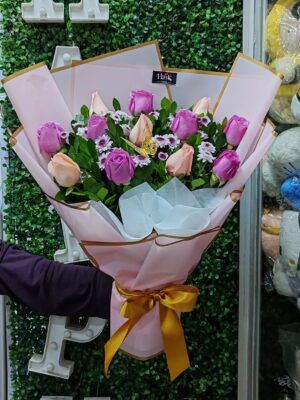 Ramo de 12 rosas lila y rosado 🩷💜