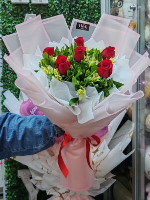 Ramo de Rosas con Astromelias