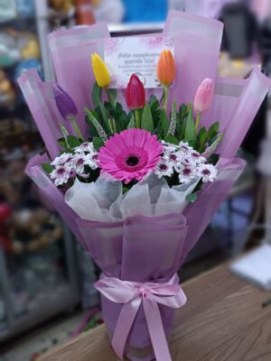 Ramo de 5 Tulipanes de colores Variados