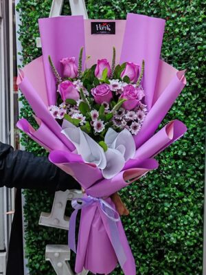 Ramo de 6 rosas 💜