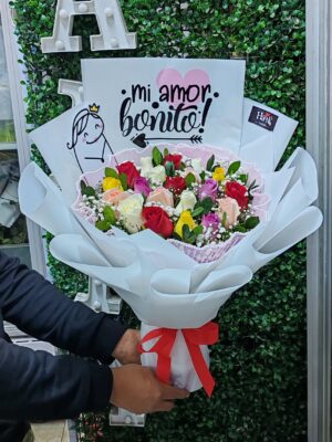Ramo de 20 rosas variadas