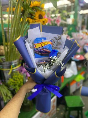 Ramo Rosa con 1 HOT WHEELS 🏁🏎️
