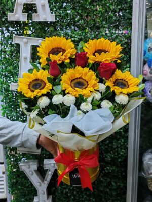 Box de Girasoles y Rosas