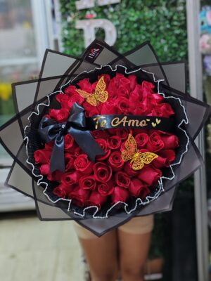 Buchón de 70 rosas ❤️🌹