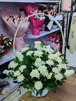 Canasta Floral blanco 🤍
