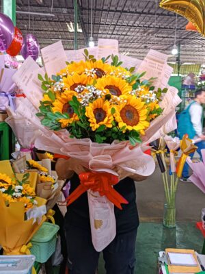 Ramo de 12 Girasoles