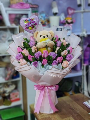Ramo de 24 rosas con Osito 🩷