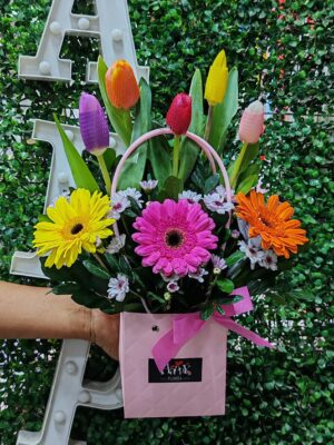 cartera con 5 Tulipanes y Gerberas
