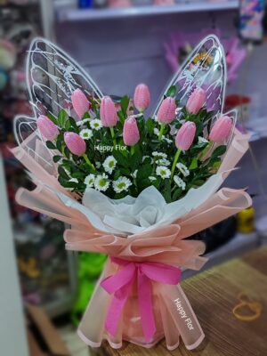Ramo mariposa con 10 tulipanes