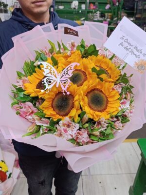 Ramo de Girasoles y Astromelias 🌻