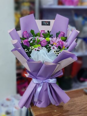 Ramo de 6 rosas lilas