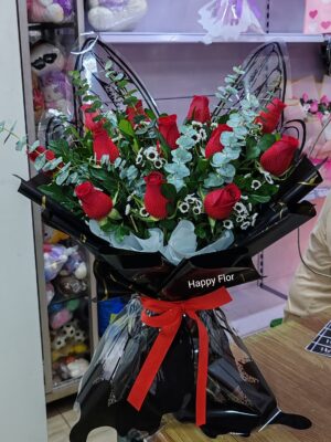 Ramo mariposa con rosas rojas ❤️