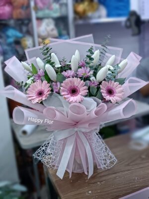 Ramo de 10 Tulipanes blancos