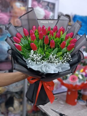 Ramo de 25 Tulipanes rojos ❤️