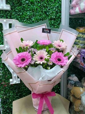 Ramo de Gerberas en tono rosa🩷