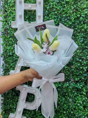 Ramo de 3 Tulipanes blancos