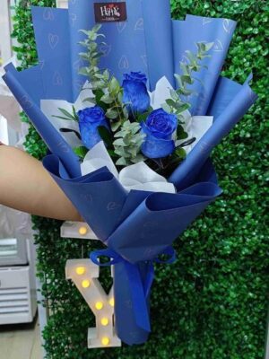 Ramo de 3 Rosas azules 💙
