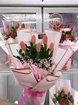 Ramo de 5 Tulipanes naranja