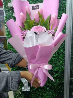 Ramo de 5 Tulipanes rosados 🩷