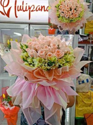 Dancing Flowers 💐💕